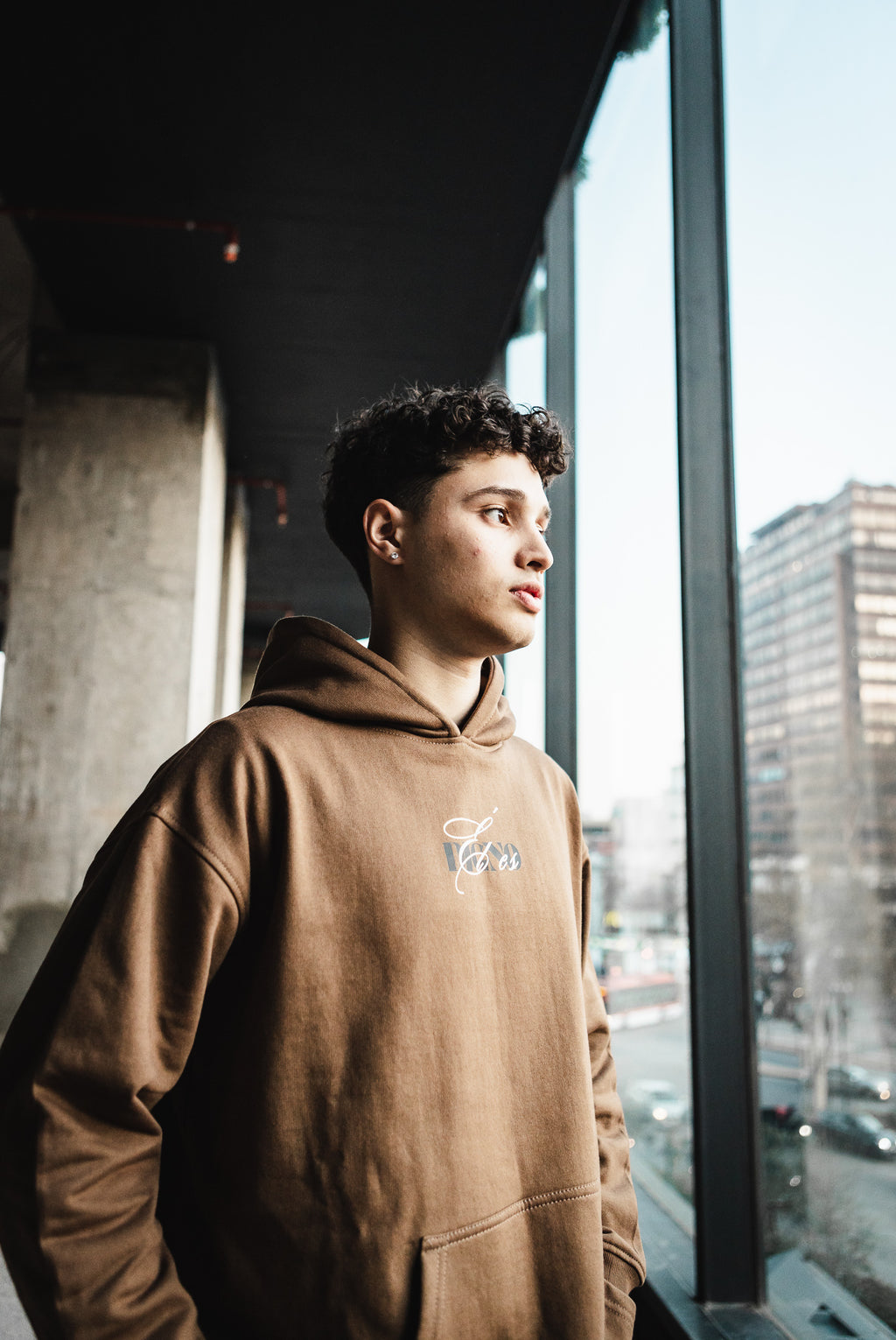 Polerón Café Él es Digno