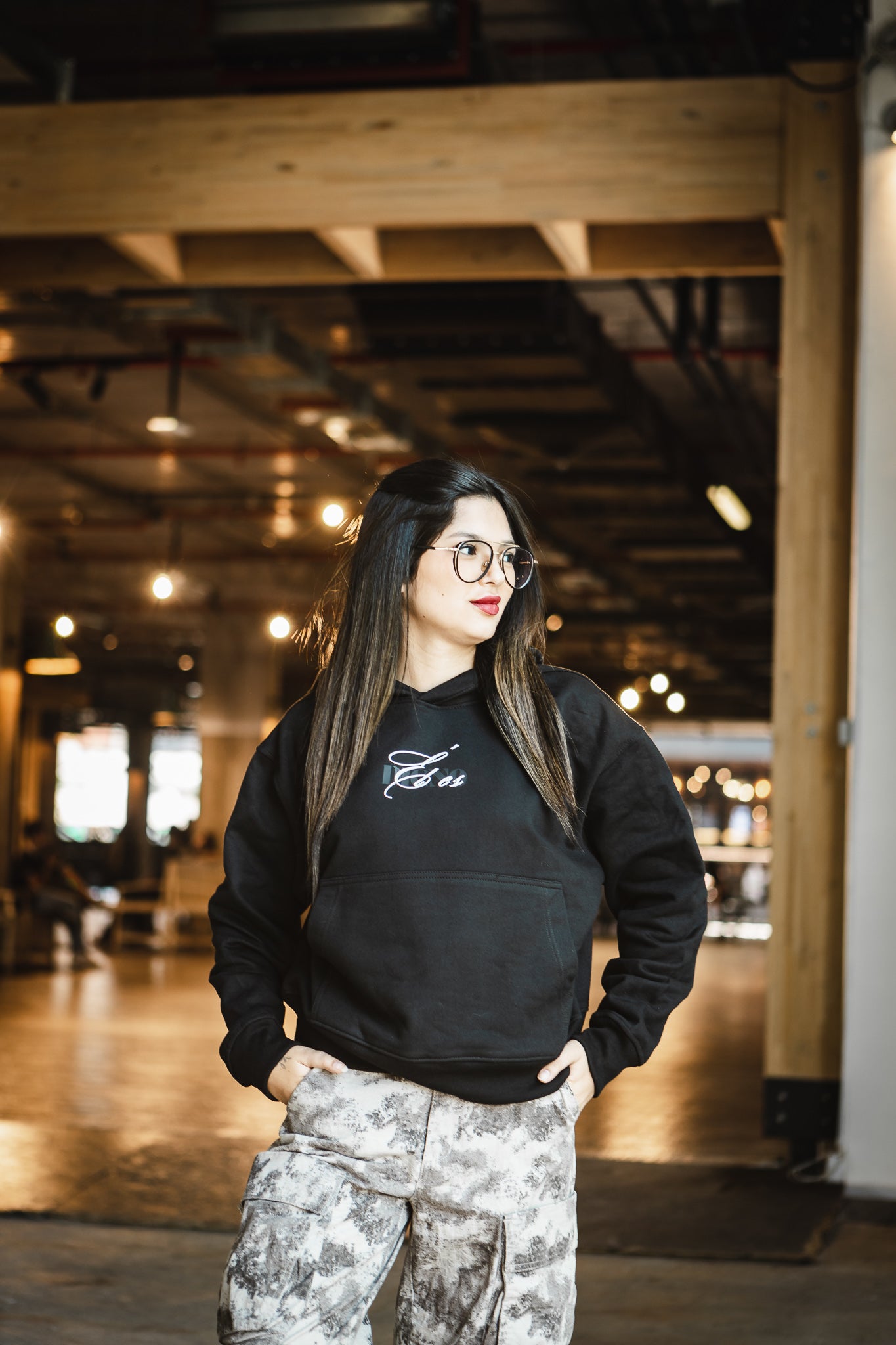 Poleron Él es Digno