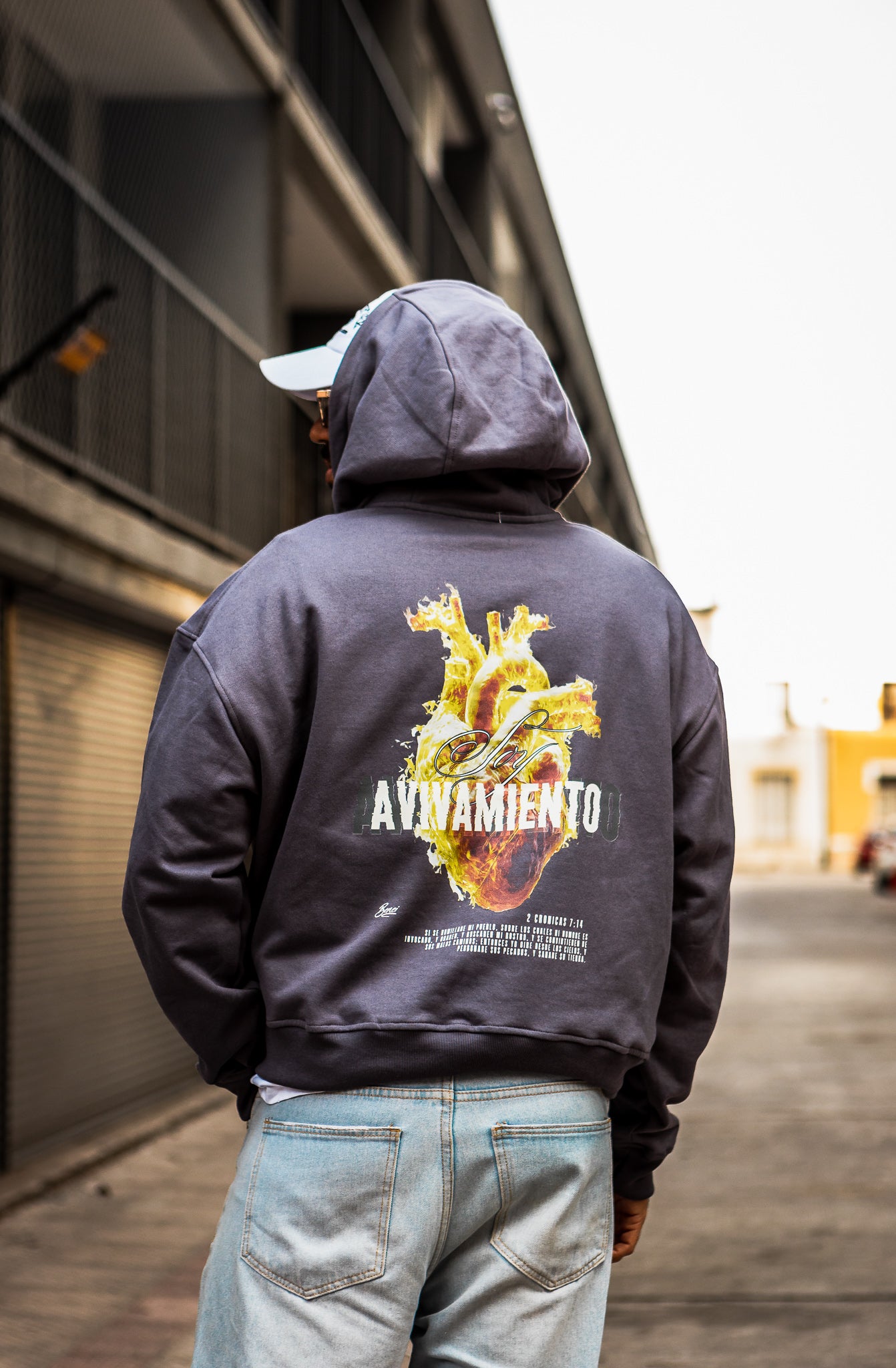 Polerón Negro AVIVAMIENTO