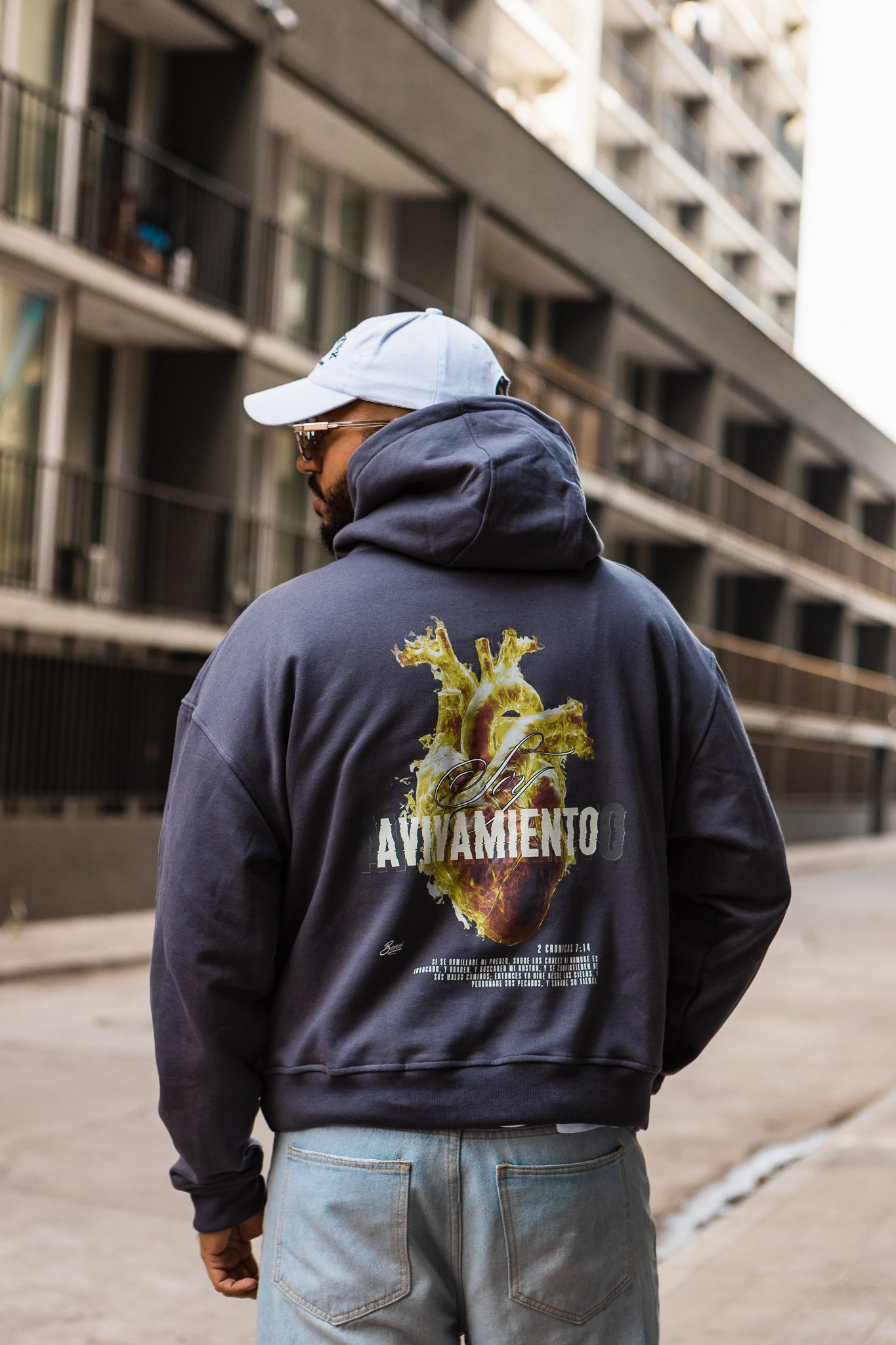 Polerón Negro AVIVAMIENTO