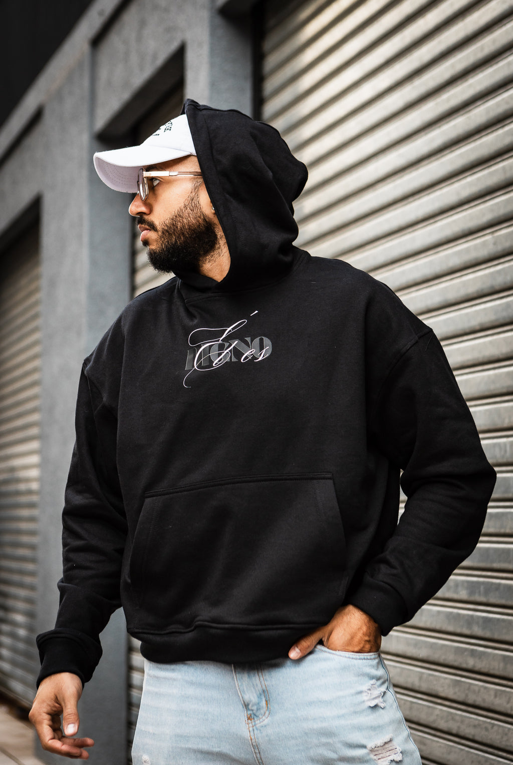 Poleron Él es Digno