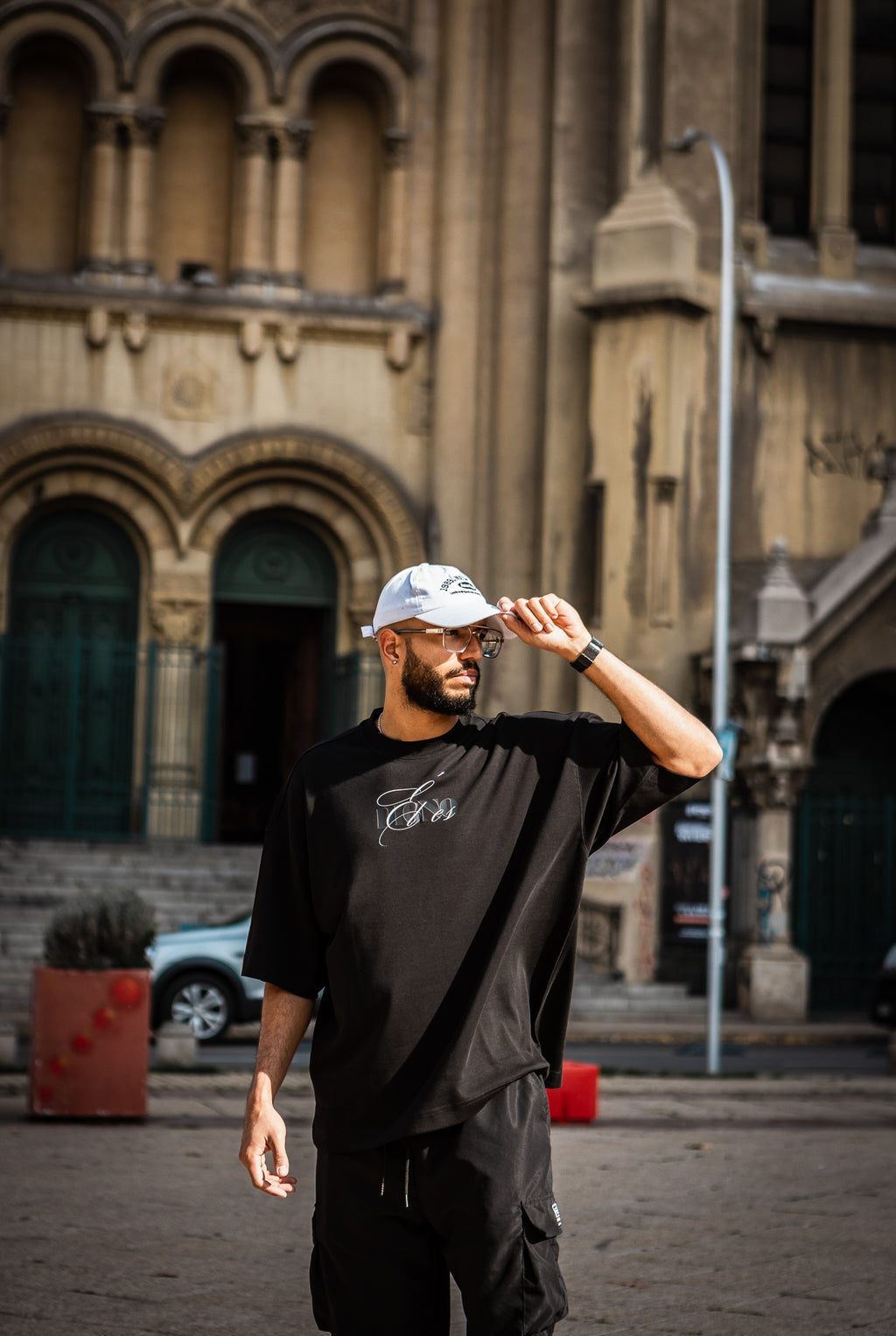 Polera Oversize Manga Corta Él es Digno