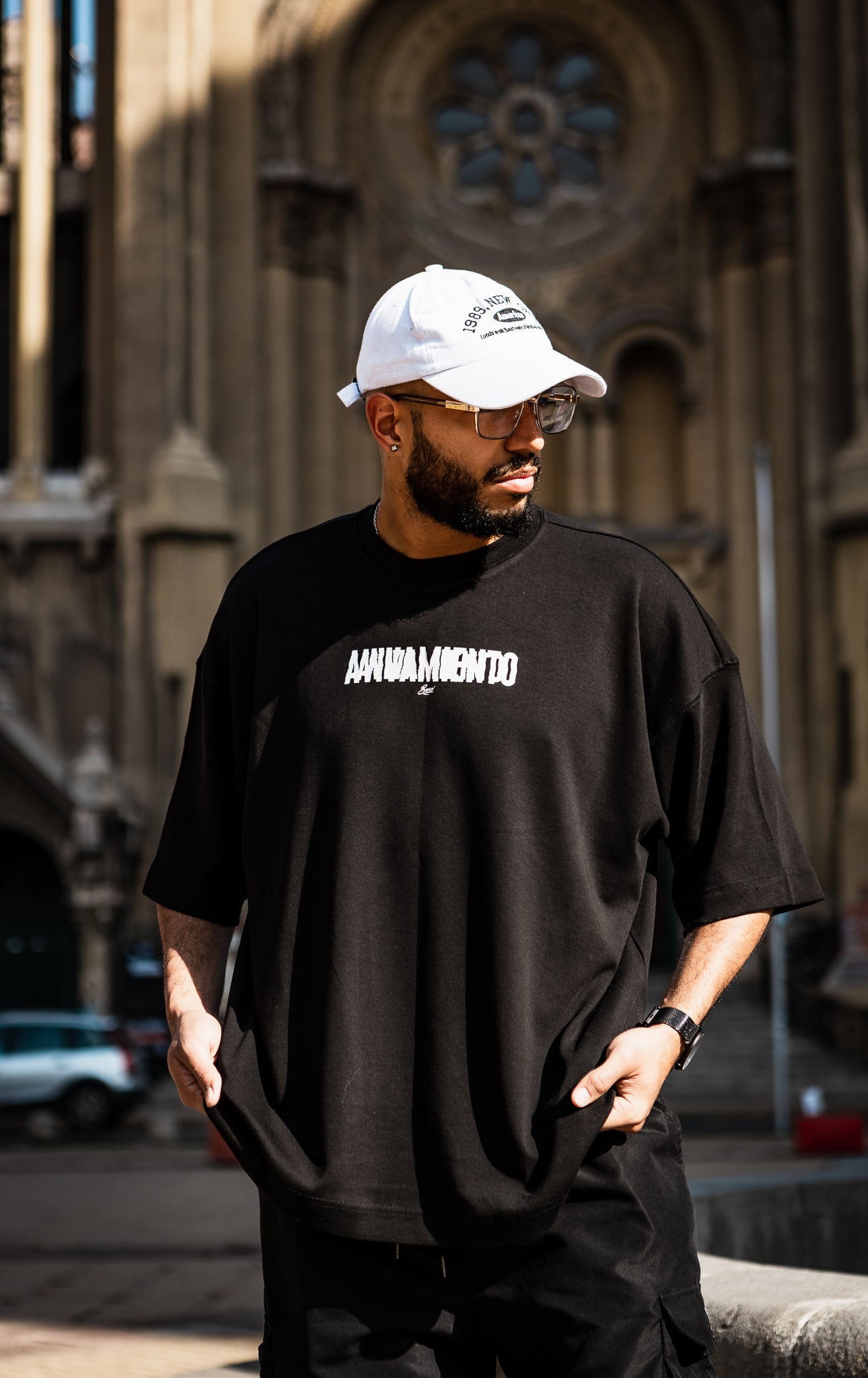 Polera Oversize Manga Corta Él es Digno