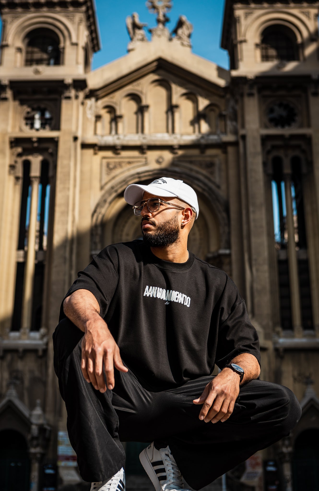 Polera Oversize Manga Corta Él es Digno